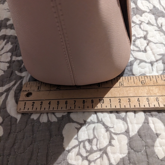 Michael Kors matching purse and wallet - Picture 7 of 15